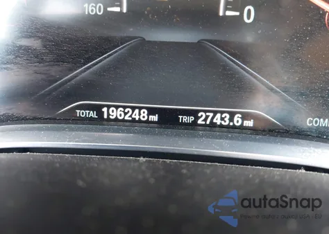 2016 BMW 740I из США, поврежденный, VIN WBA7E2C56GG504523